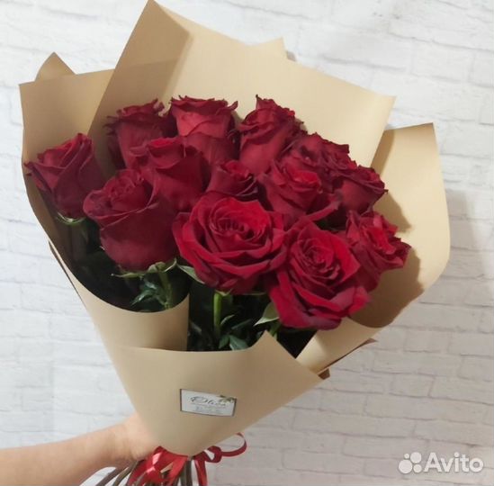 Букет роз 13 штук