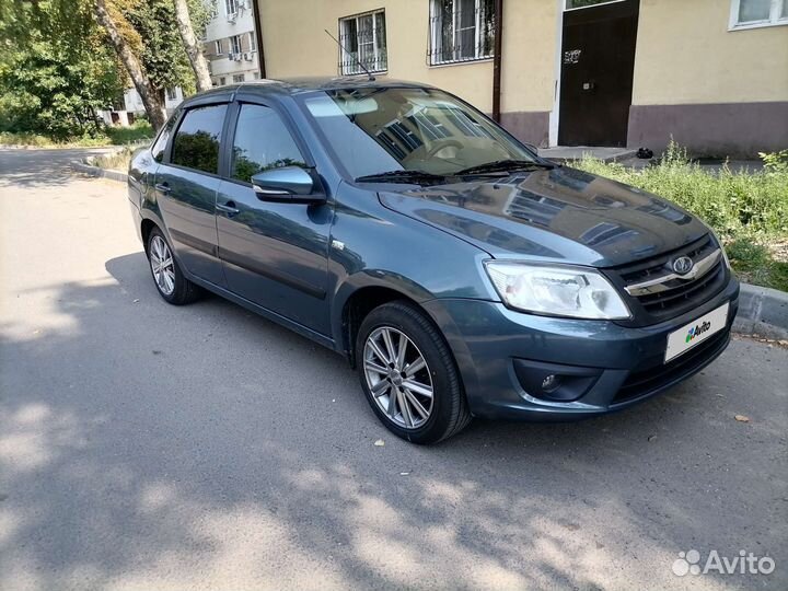 LADA Granta 1.6 МТ, 2015, 113 000 км