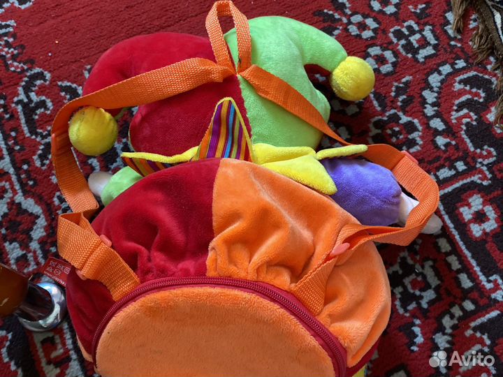 Рюдзак с погремушкой