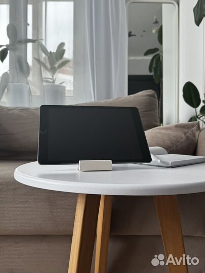 Молд подставка для телефона stand