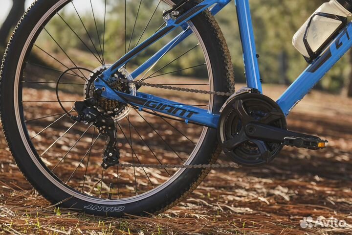 Велосипед горный хардтейл giant ATX 27.5