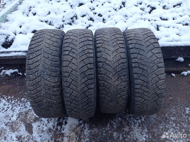 Michelin X-Ice North 4 185/65 R15 22D