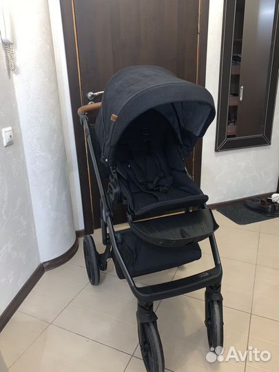 Коляска Roan Bloom