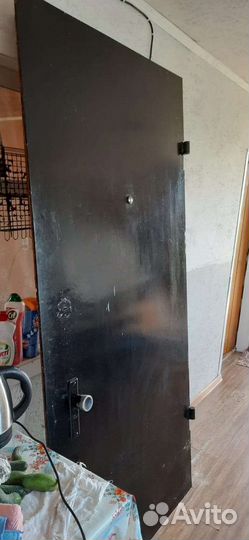 Дверь входная металлическая