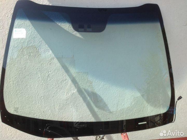 KIA CEE'D 5D HBK 2012- лобовое стекло с обогревом
