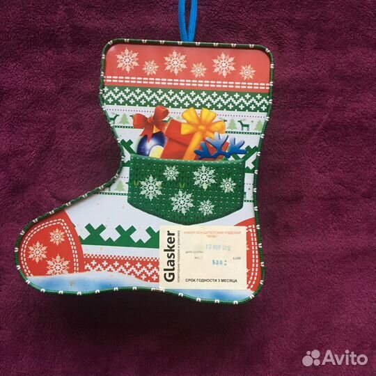 Жестяная новогодняя банка