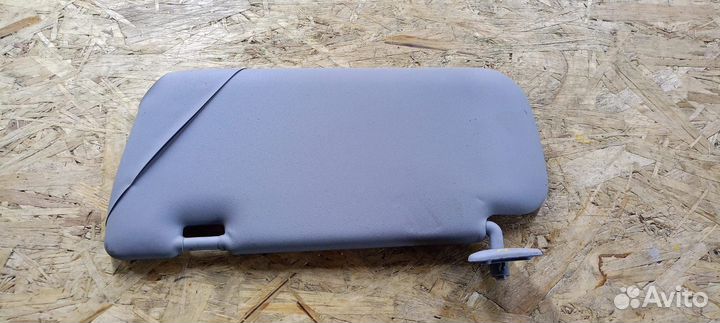 Солнцезащитный козырек, левый Nissan Primera