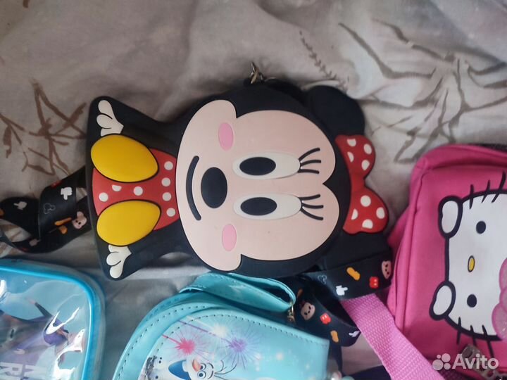 Сумки и рюкзаки для девочек