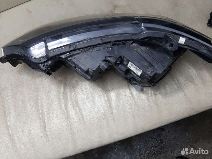 Фара правая Mitsubishi Outlander 3 рестайлинг 3