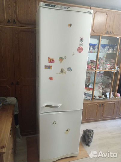 Холодильник атлант бу