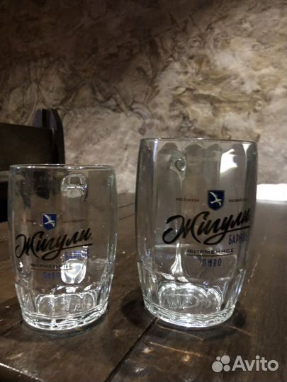 Подам бокалы