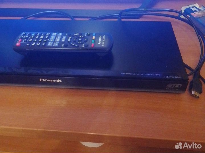 Blu ray плеер Panasonic DMP-BDT110