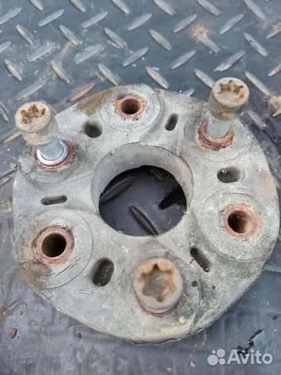 Вискомуфта Mercedes-Benz E-Class W211