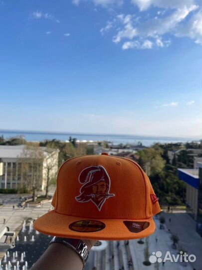 Новая оригинальная бейсболка new era