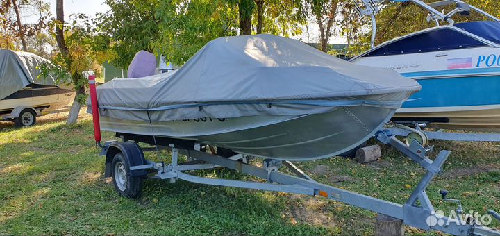 Казанка 5м4 с мотором Mercury 40 л.с