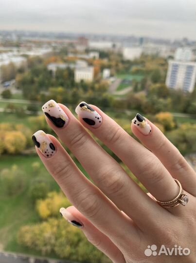 Маникюр/педикюр