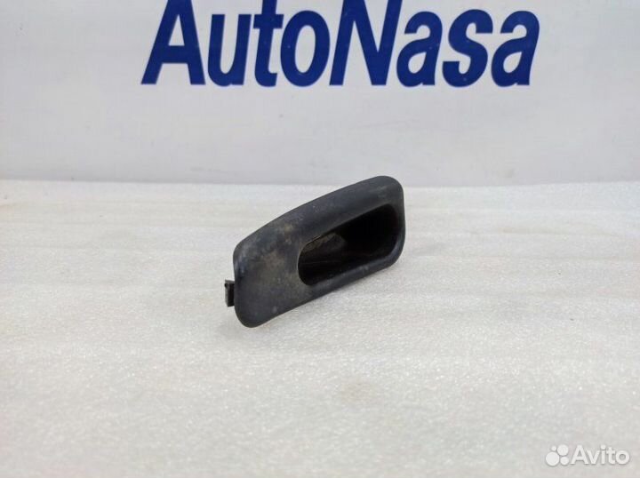 Ручка подлокотника задняя левая Chevrolet Niva