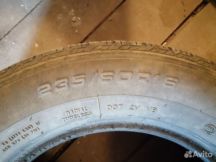 Triangle TR257 235/60 R16 100T