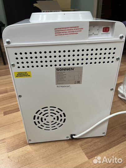 Кулер для воды новый