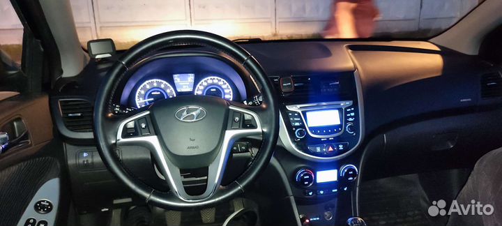 Hyundai Solaris 1.4 МТ, 2011, 103 000 км