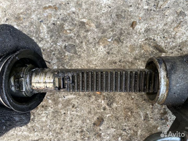 Рулевая рейка Mazda 323 F BA