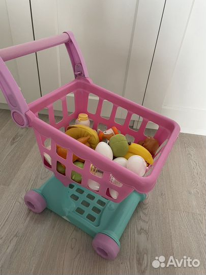 Детская посуда, плита, продукты