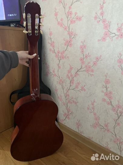 Классическая гитара шестиструнная бу