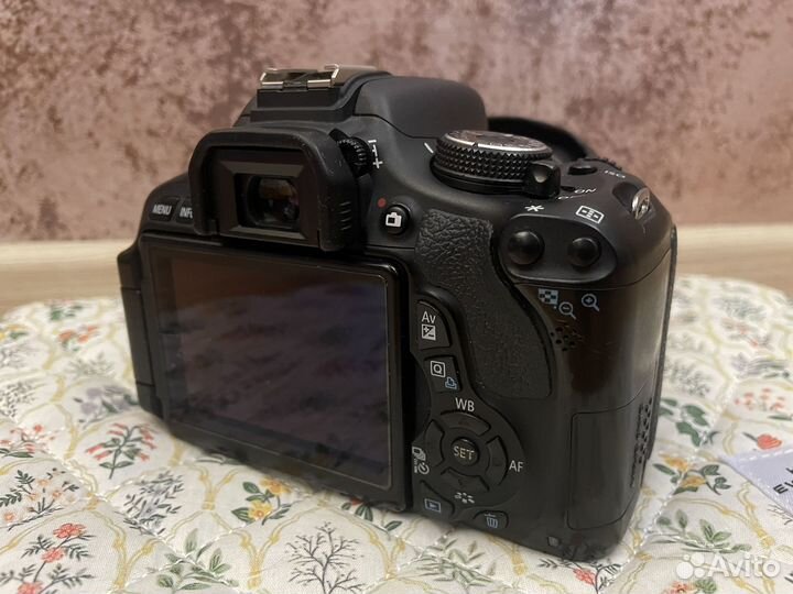 Фотоаппарат canon 600d