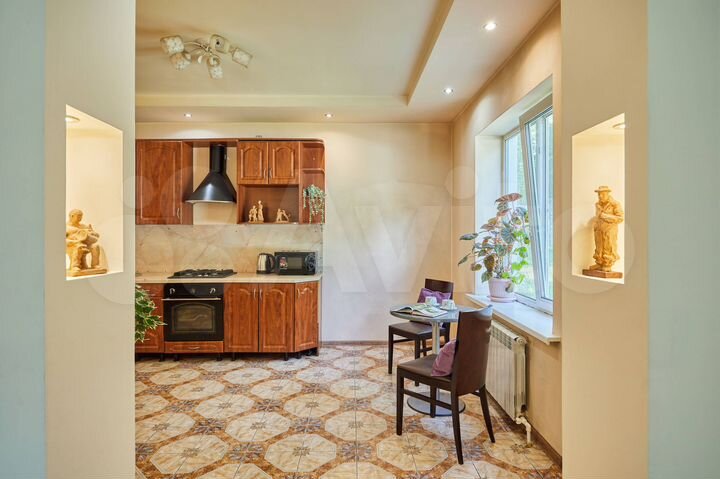 Коттедж 220 м² на участке 23 сот.