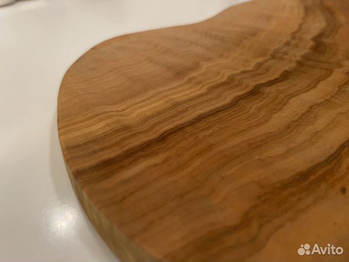 Разделочная доска из оливкового дерева