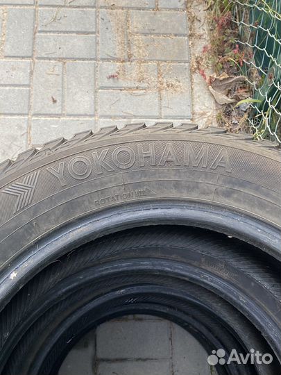 Yokohama Ice Guard Stud IG55 215/60 R17 100