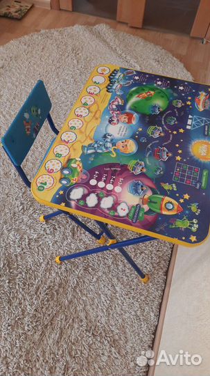 Стол для дошкольника Nika