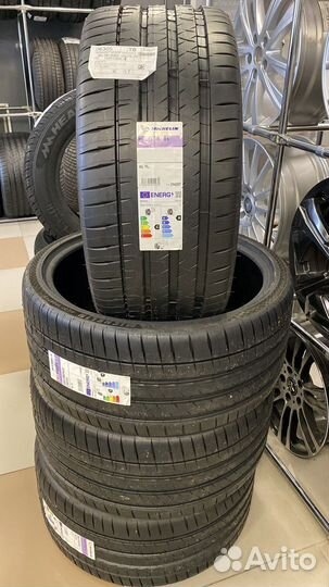 Michelin Pilot Sport 4 S 275/45 R21 и 315/40 R21 110Y