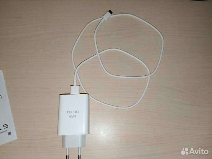 TECNO Pova 5, 8/256 ГБ