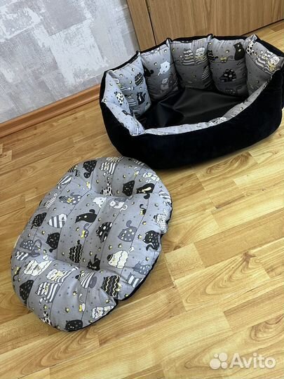 Лежанка для собак и кошек
