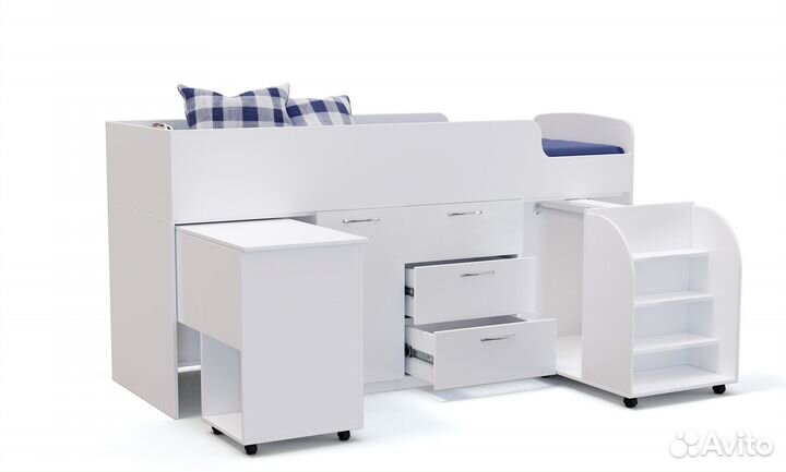 Кровать чердак со столом и шкафом