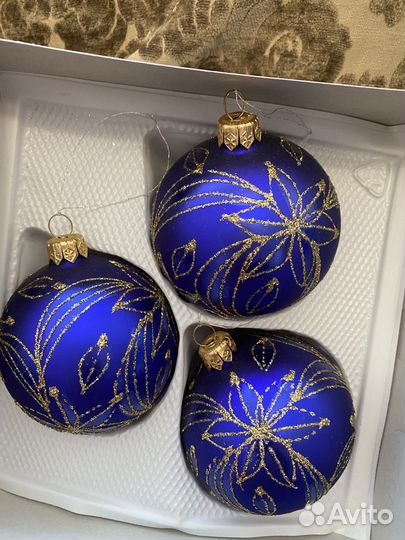 Новогодние игрушки. Шары. Стекло