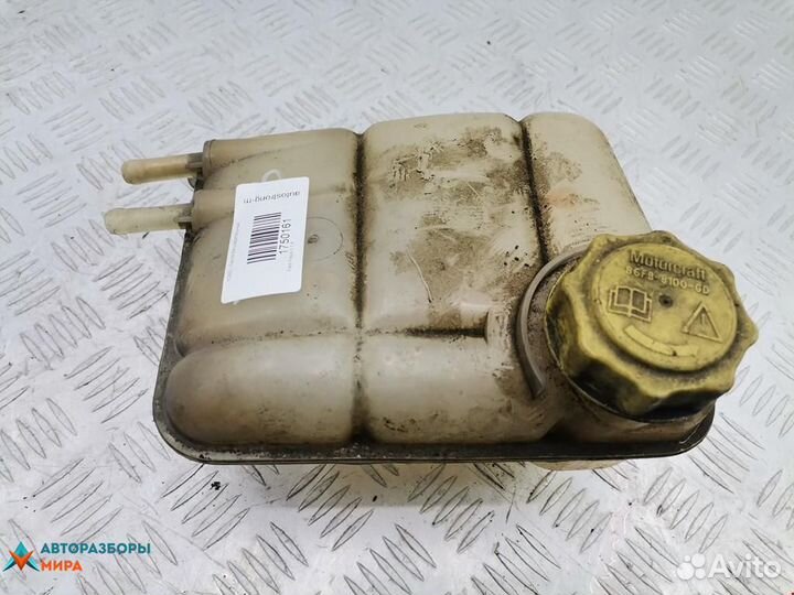 Бачок расширительный Ford Focus рест. 2004 1091364