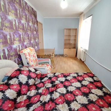 4-к. квартира, 100 м², 9/9 эт.