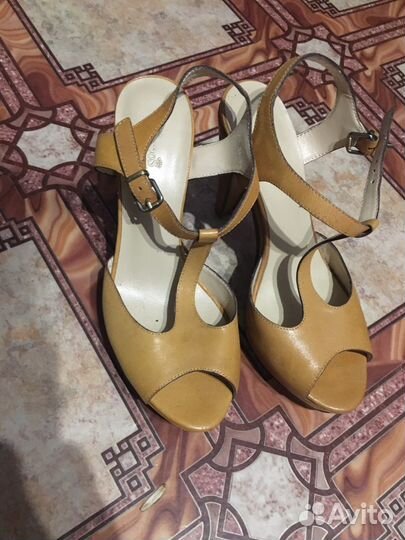 Босоножки женские 39 размер