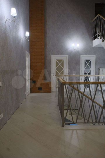 Коттедж 240 м² на участке 15,3 сот.