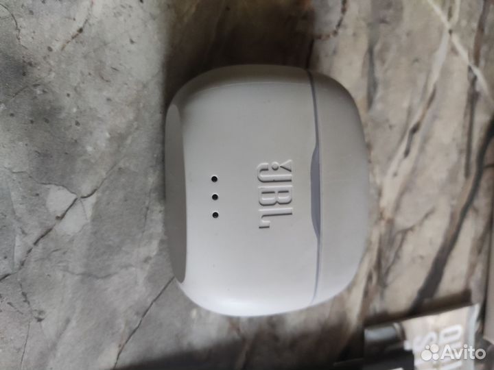 Наушники JBL 215 TWS