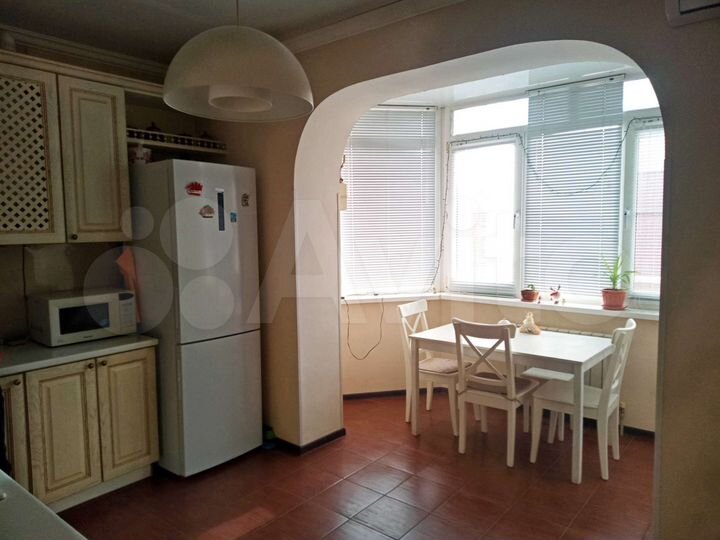 3-к. квартира, 82 м², 5/6 эт.