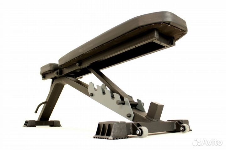 Универсальная силовая скамья для жима sila10