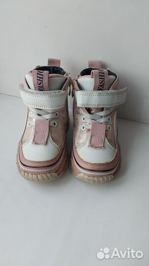 Ботинки для девочки