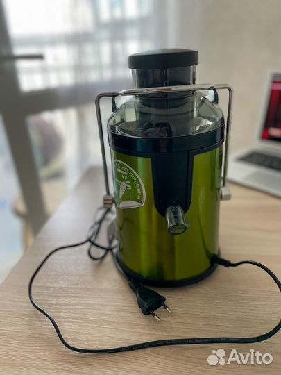 Соковыжималка Scarlett