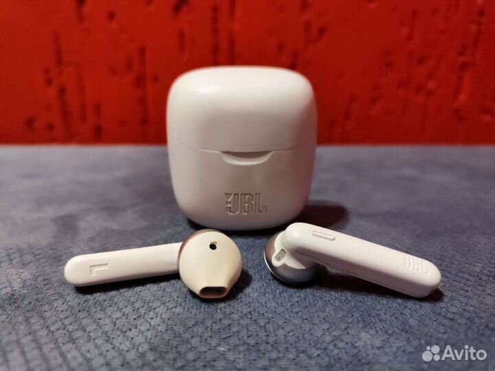 Блютуз наушники jbl 225 tws