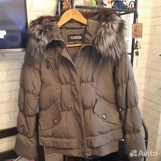 Куртка пуховик женский 46