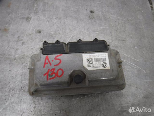 Блок управления двигателем Skoda Octavia A5 BUD