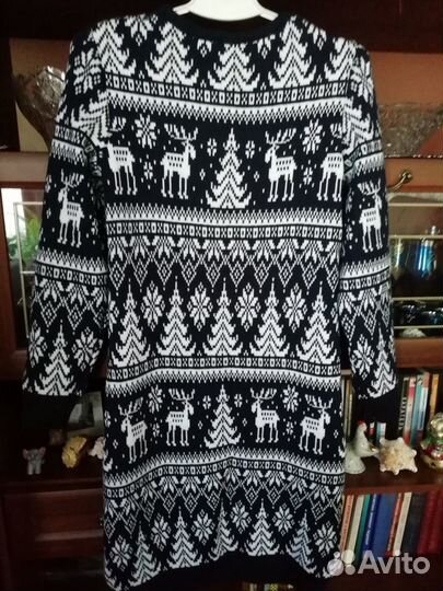 Трикотажное теплое платье размер 50